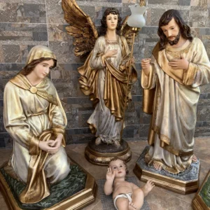 Pesebre línea dorada 110 cm